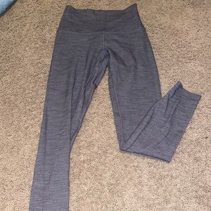 Grey wunder under lululemon leggings